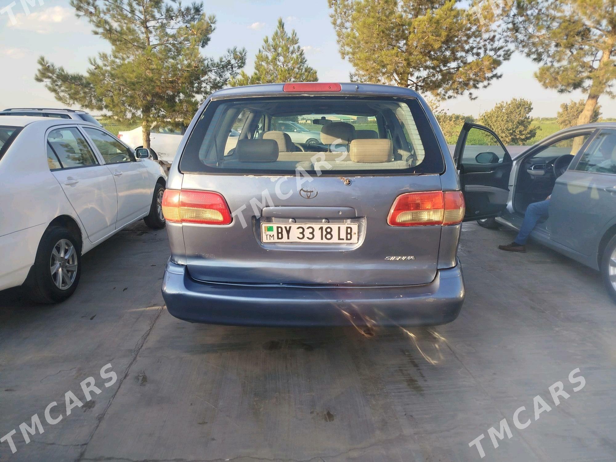 Toyota Sienna 2001 - 120 000 TMT - Türkmenabat - img 5