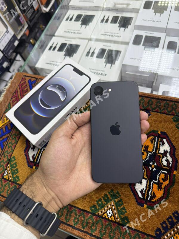 iPhone 16 e 128GB - Garaşsyzlygyň 15 ýyllygy Söwda Merkezi - img 4