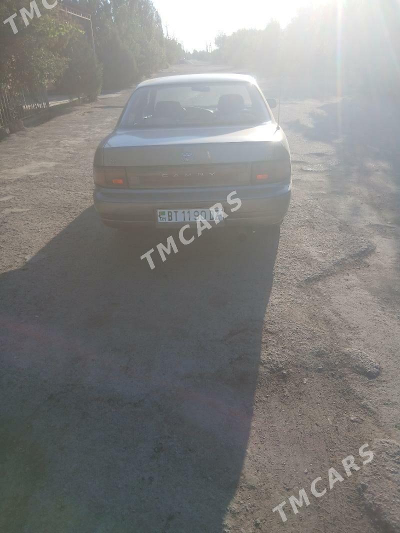 Toyota Camry 1992 - 80 000 TMT - Gubadag - img 4
