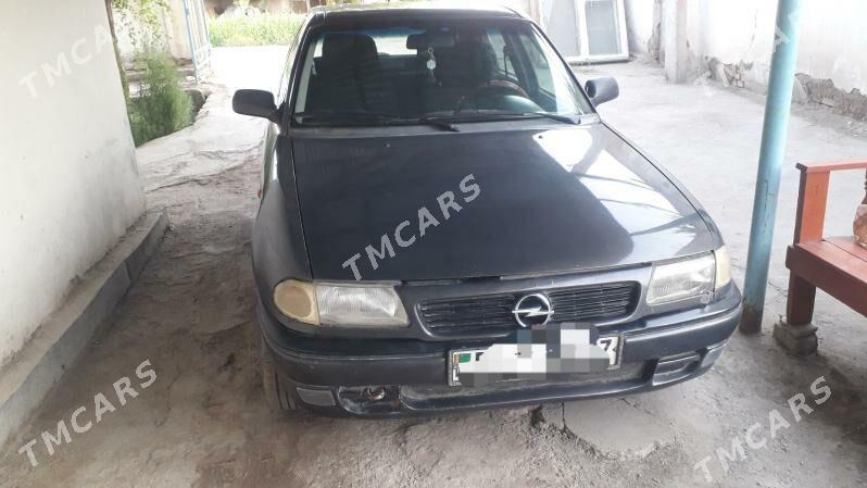 Opel Astra 1997 - 50 000 TMT - Gubadag - img 3