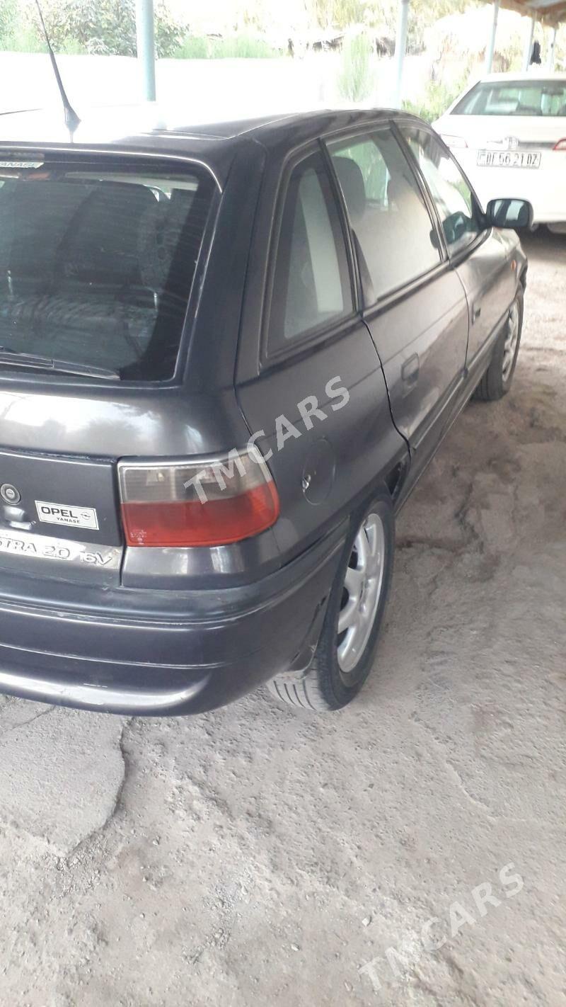 Opel Astra 1997 - 50 000 TMT - Gubadag - img 2