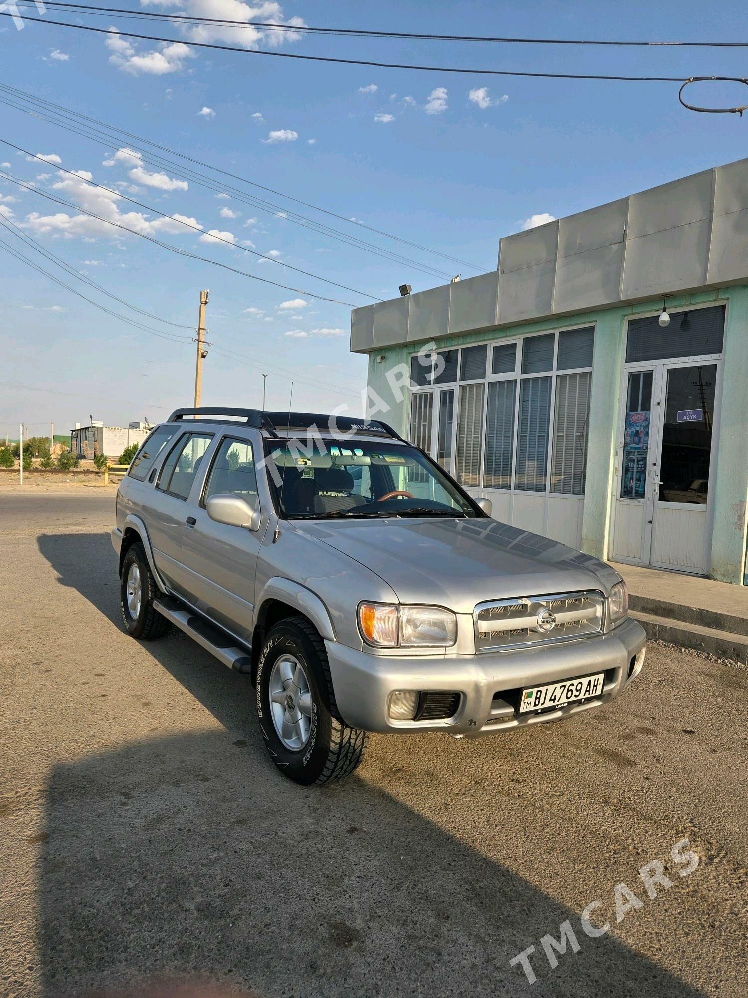 Nissan Pathfinder 2002 - 140 000 TMT - Kaka - img 4