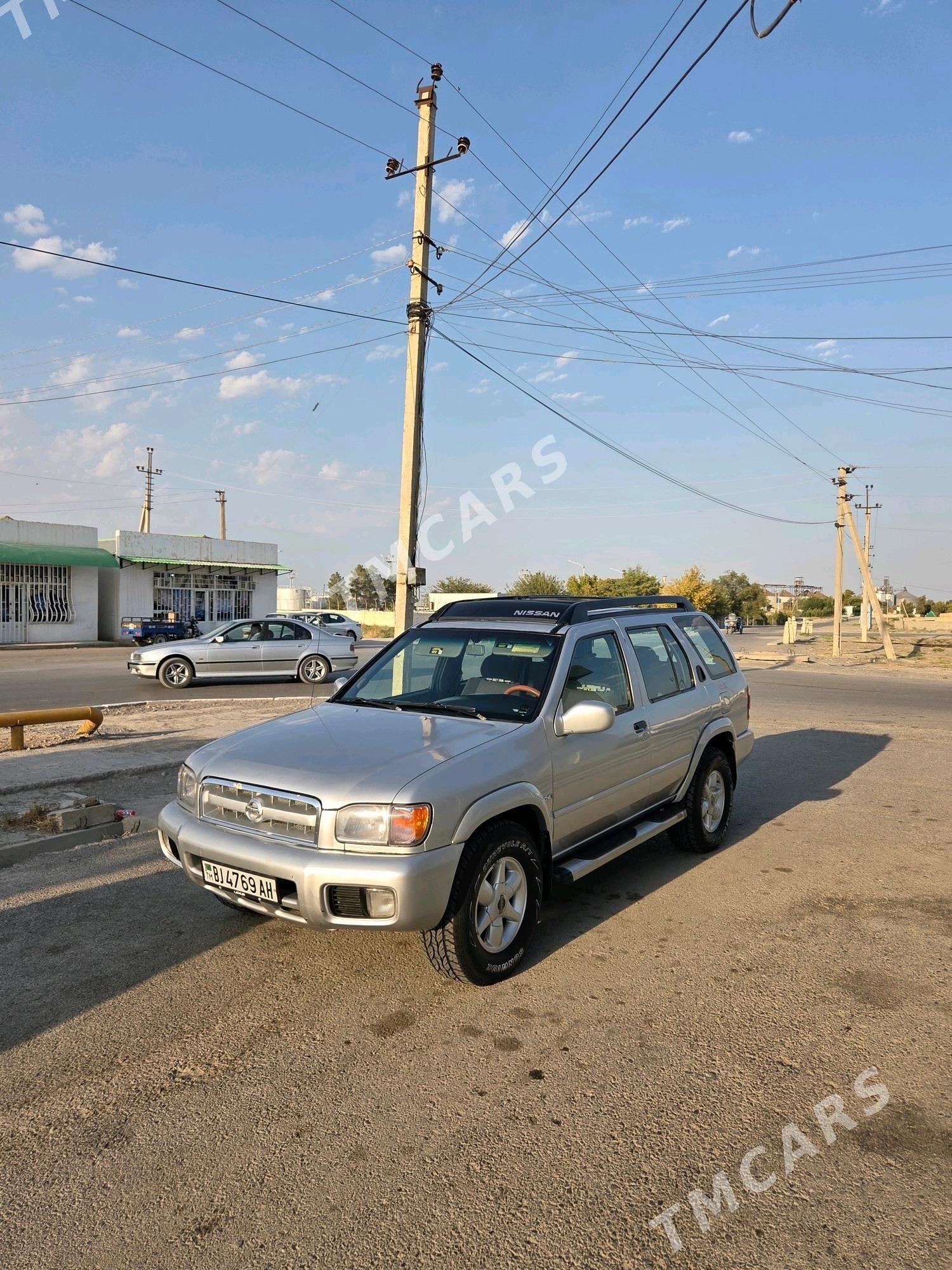 Nissan Pathfinder 2002 - 140 000 TMT - Kaka - img 3
