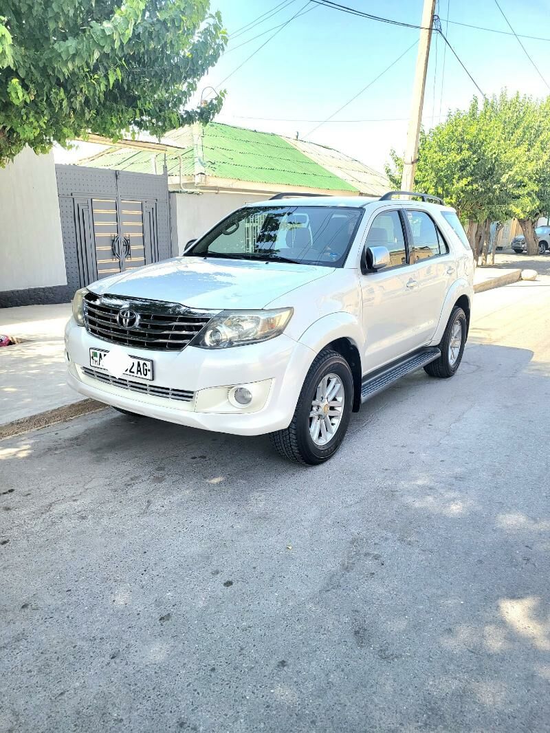 Toyota Fortuner 2013 - 350 000 TMT - Hitrowka - img 3