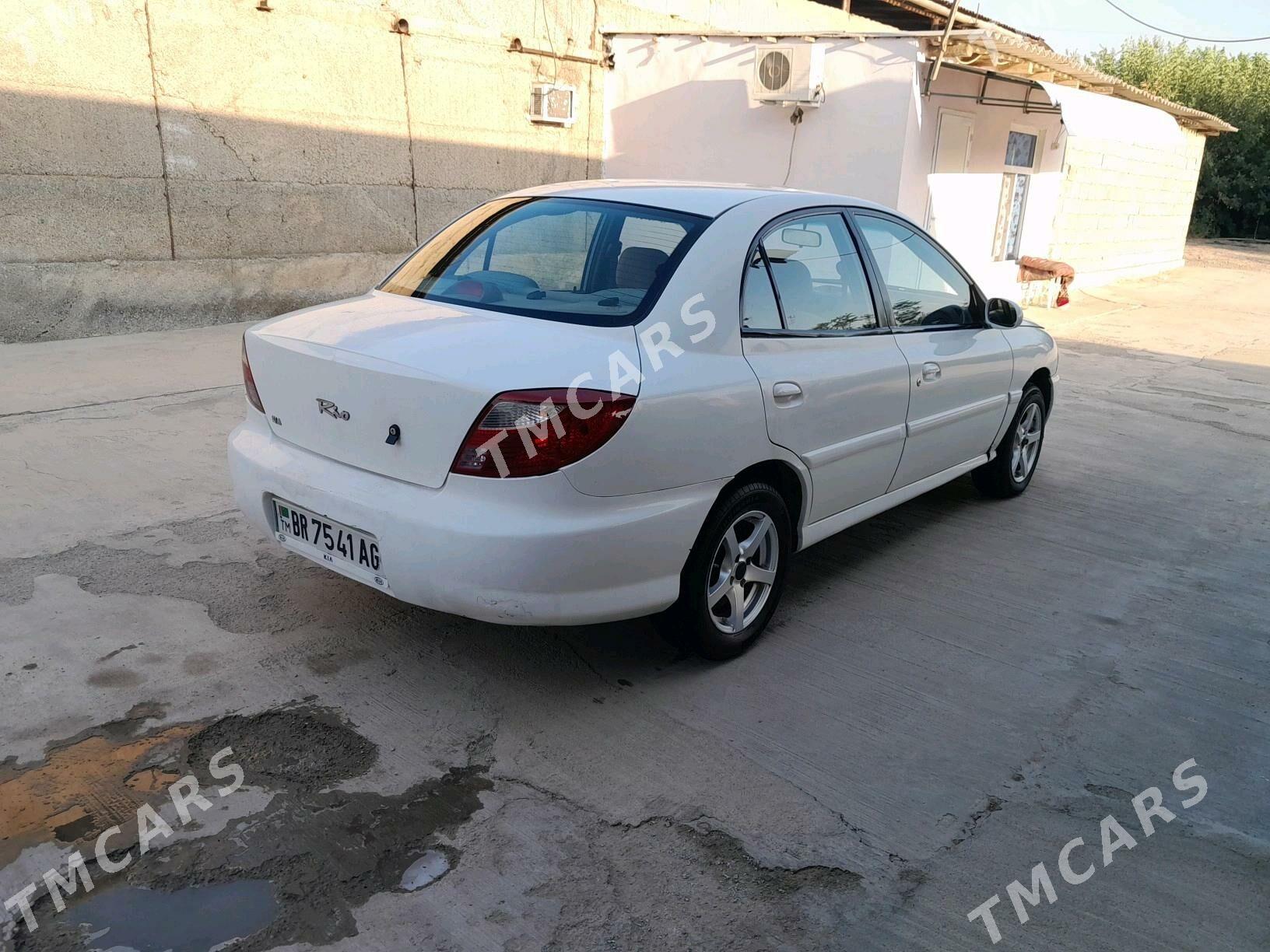 Kia Rio 2002 - 53 000 TMT - Garadamak - img 2