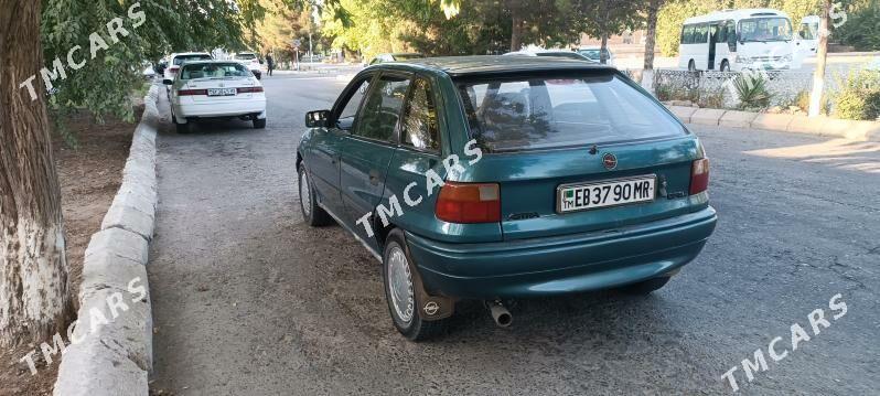 Opel Astra 1992 - 30 000 TMT - Мары - img 4