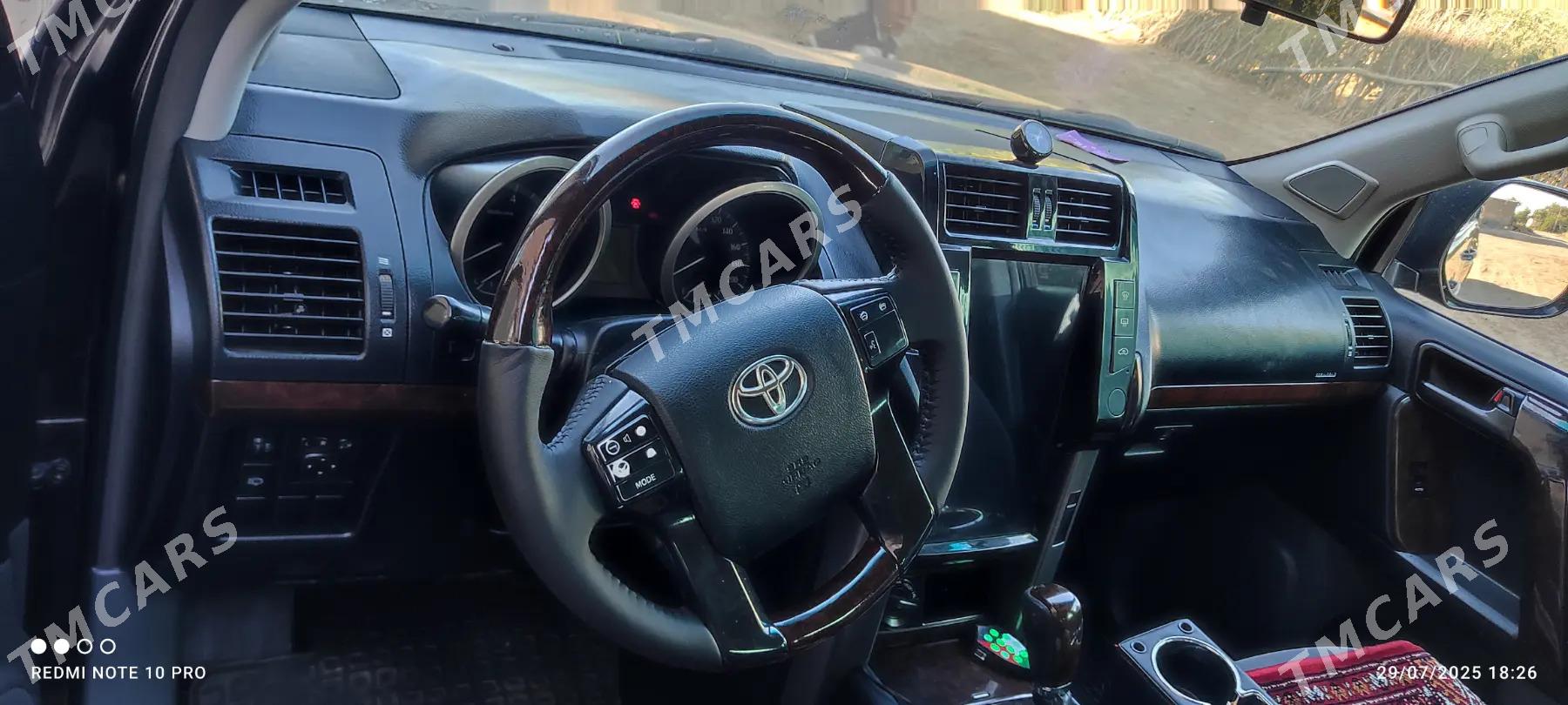 Toyota Land Cruiser Prado 2010 - 650 000 TMT - Кёнеургенч - img 4