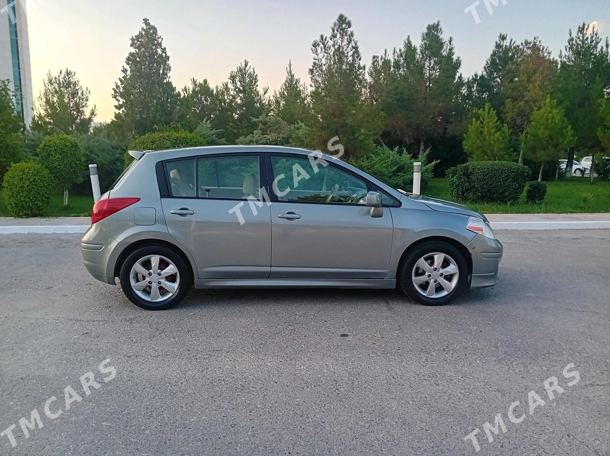 Nissan Versa 2010 - 97 000 TMT - Туркменабат - img 2