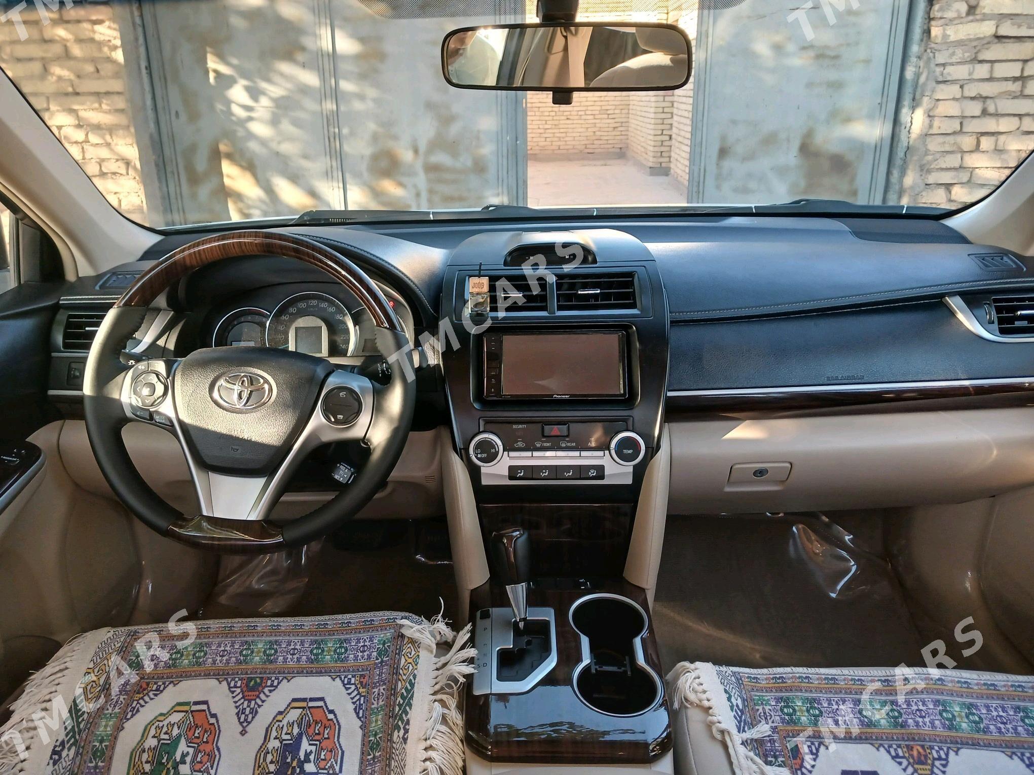 Toyota Camry 2013 - 265 000 TMT - Türkmenbaşy etr. - img 4