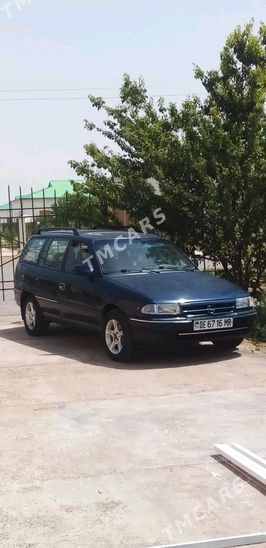 Opel Astra 1992 - 32 000 TMT - Мары - img 3
