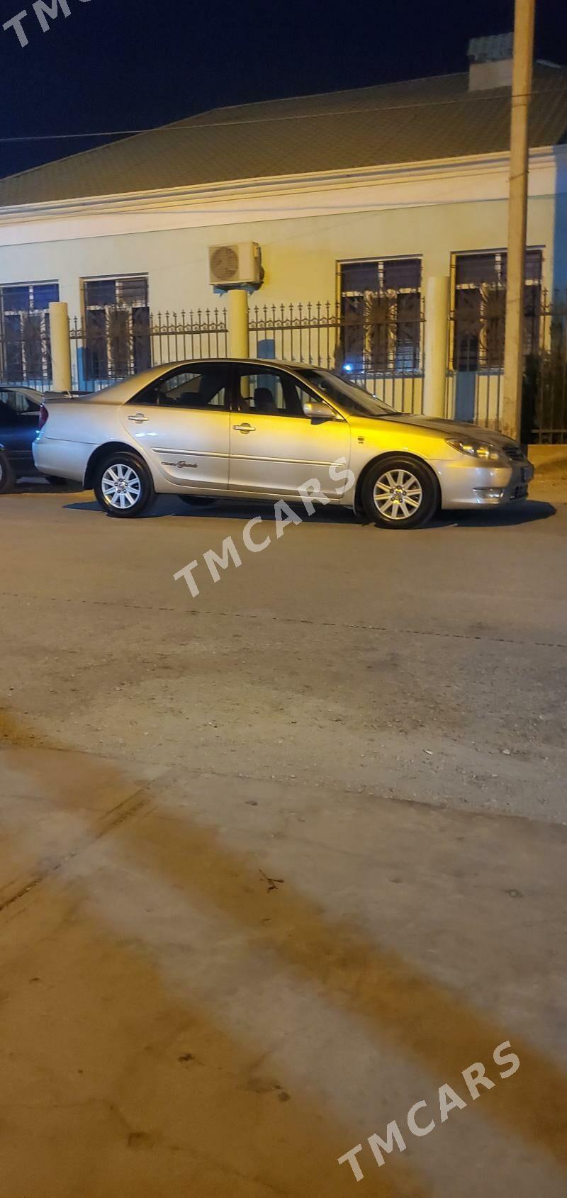 Toyota Camry 2003 - 147 000 TMT - Балканабат - img 5