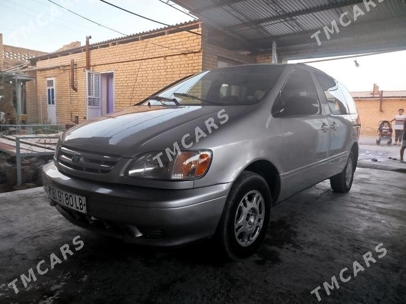 Toyota Sienna 2003 - 175 000 TMT - Дянев - img 5