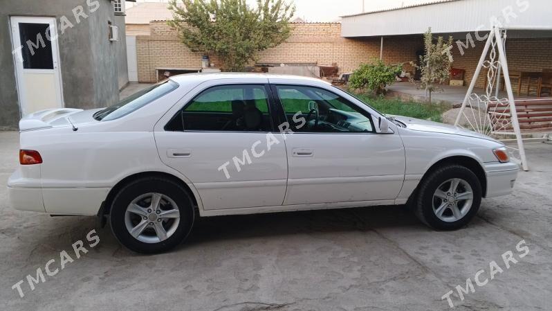 Toyota Camry 2000 - 110 000 TMT - Mary - img 4
