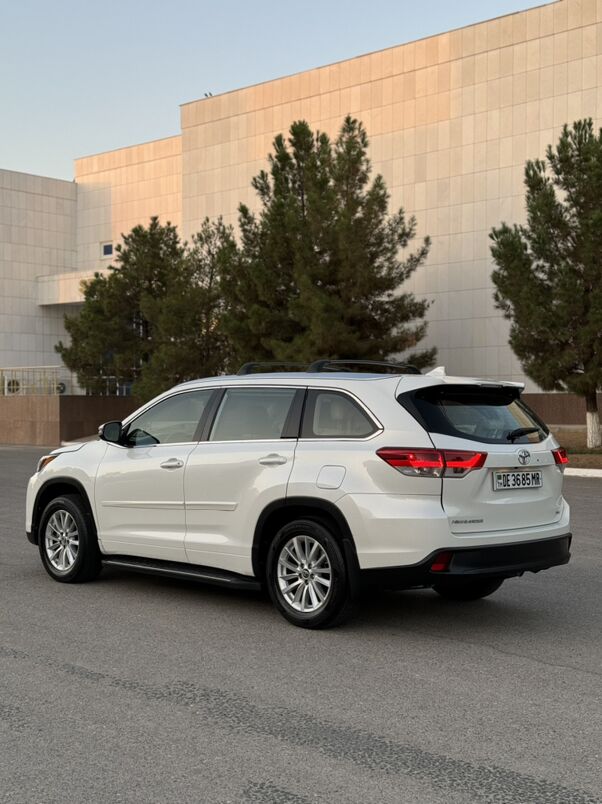 Toyota Highlander 2017 - 430 000 TMT - Mary - img 4