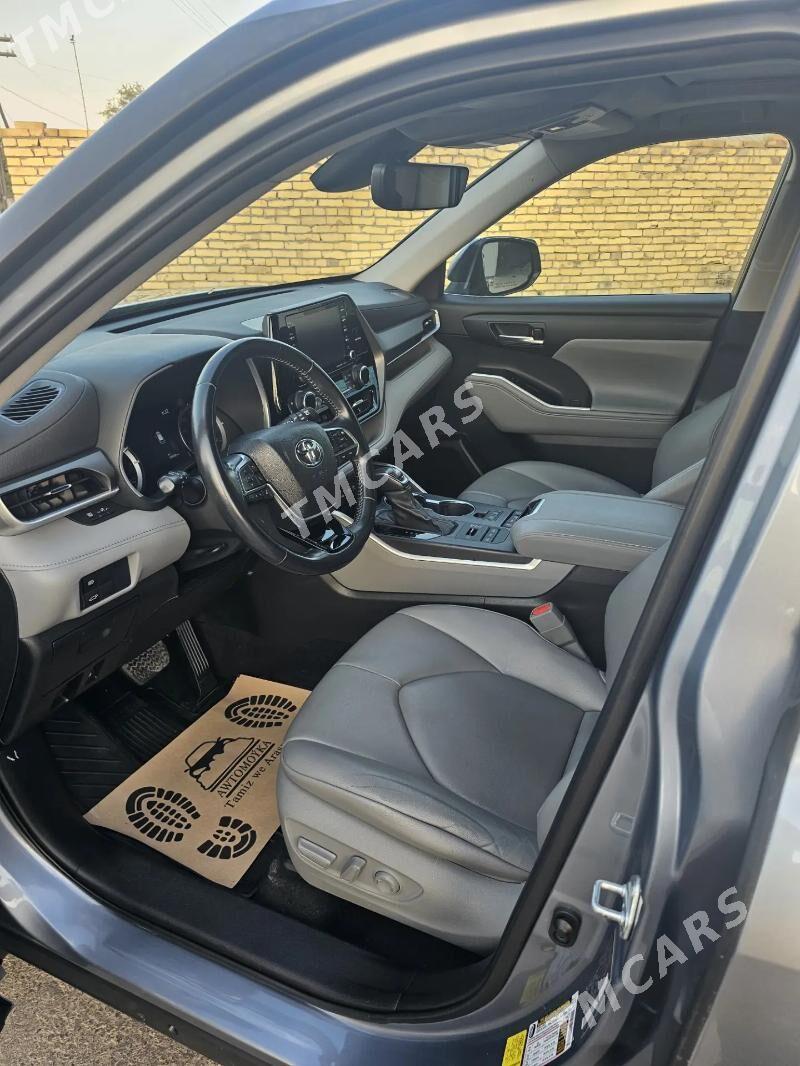 Toyota Highlander 2021 - 520 000 TMT - Дянев - img 2