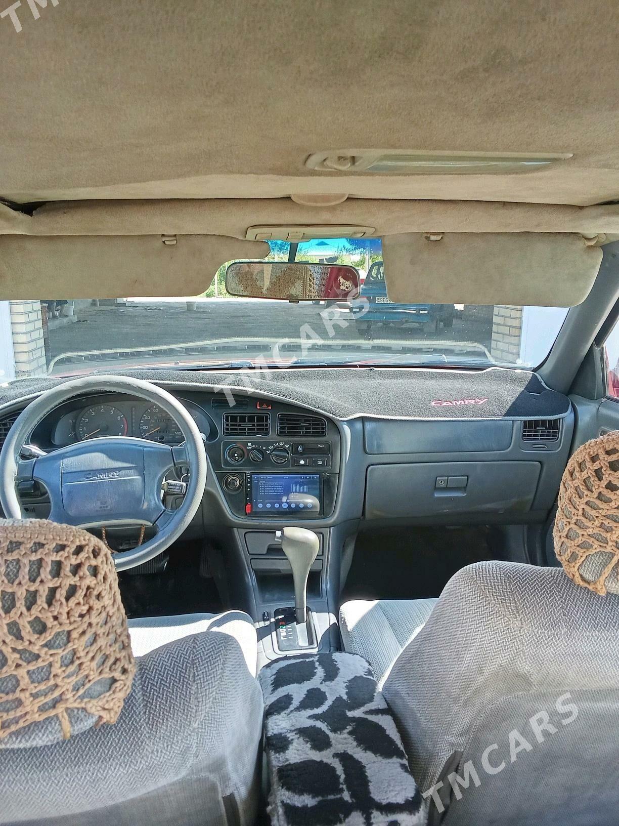 Toyota Camry 1994 - 79 000 TMT - Мургап - img 3
