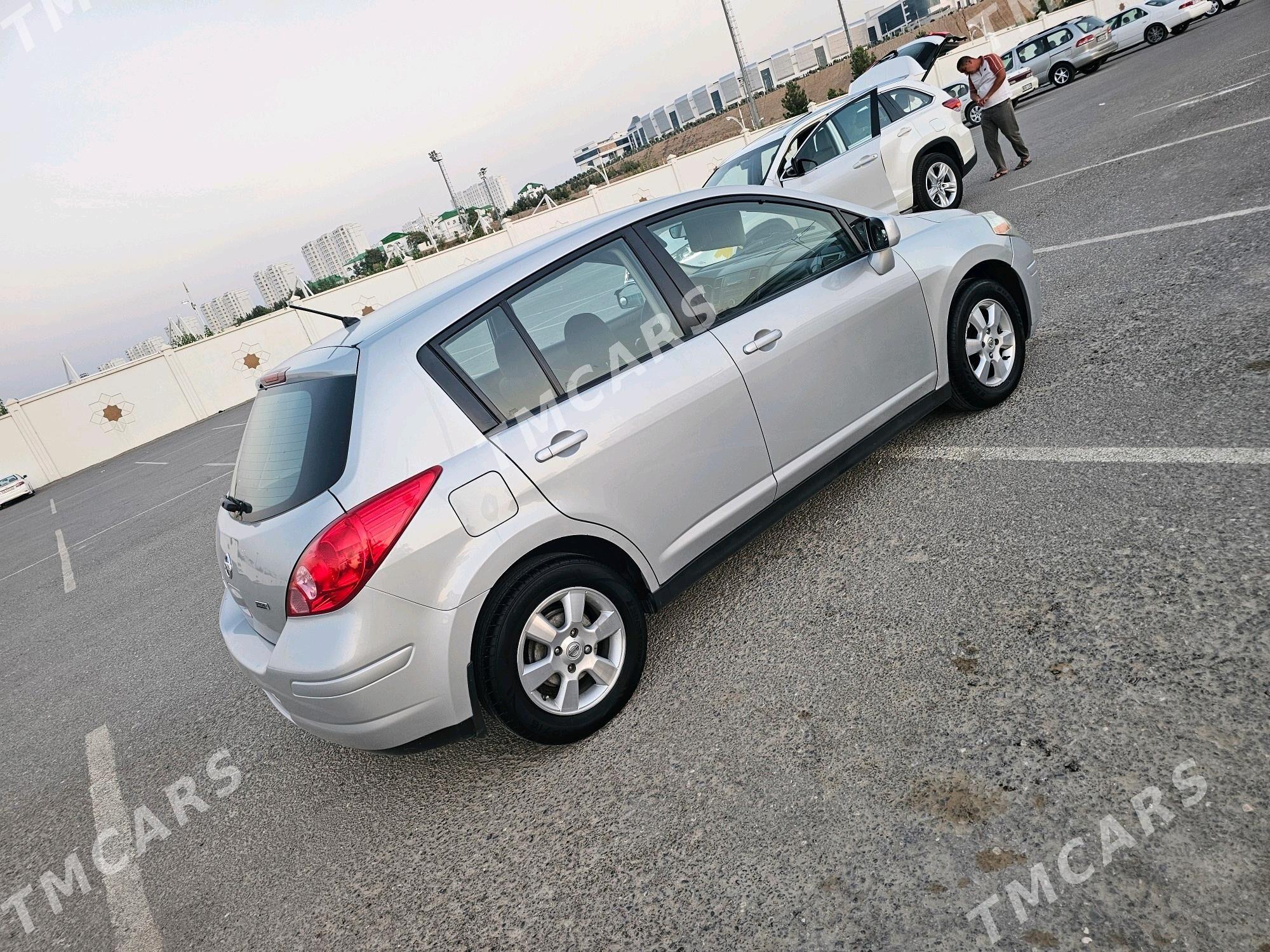 Nissan Versa 2012 - 125 000 TMT - Ашхабад - img 4