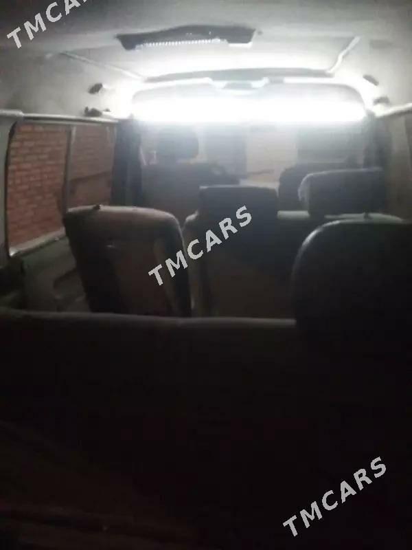 Toyota Hiace 1986 - 35 000 TMT - Байрамали - img 8