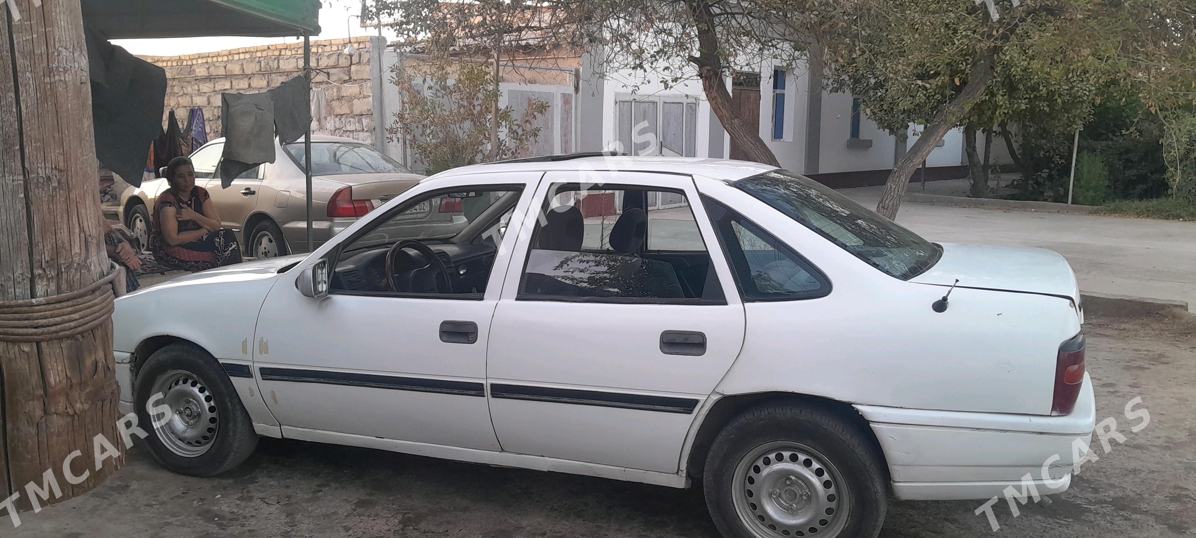 Opel Vectra 1995 - 30 000 TMT - Дашогуз - img 3