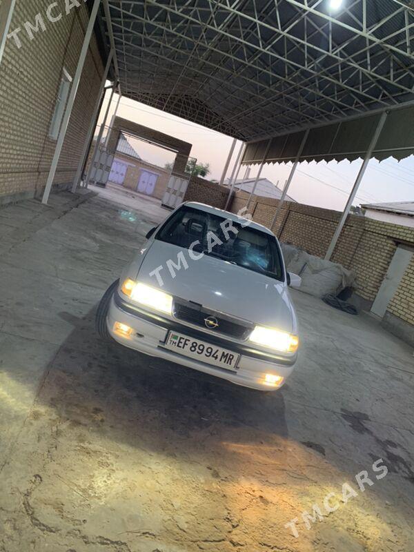 Opel Vectra 1994 - 42 000 TMT - Мары - img 5