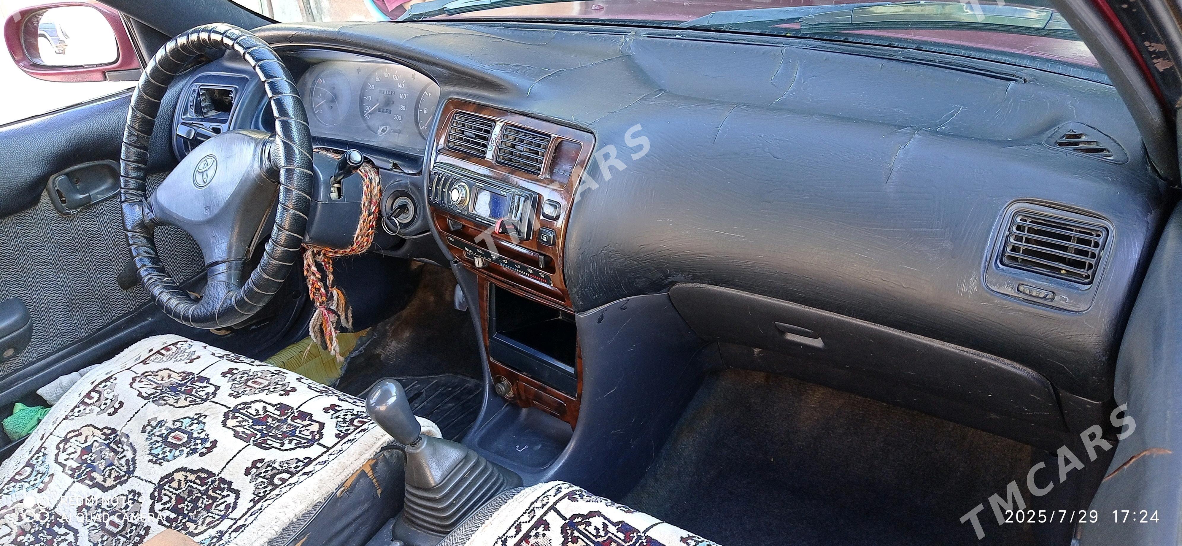 Toyota Corolla 1994 - 36 000 TMT - Кёнеургенч - img 2