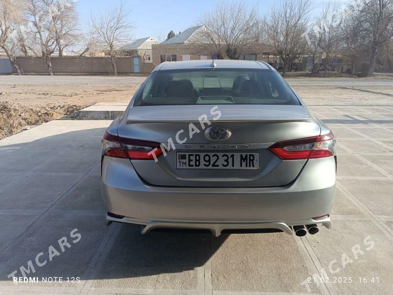 Toyota Camry 2021 - 340 000 TMT - Sakarçäge - img 3