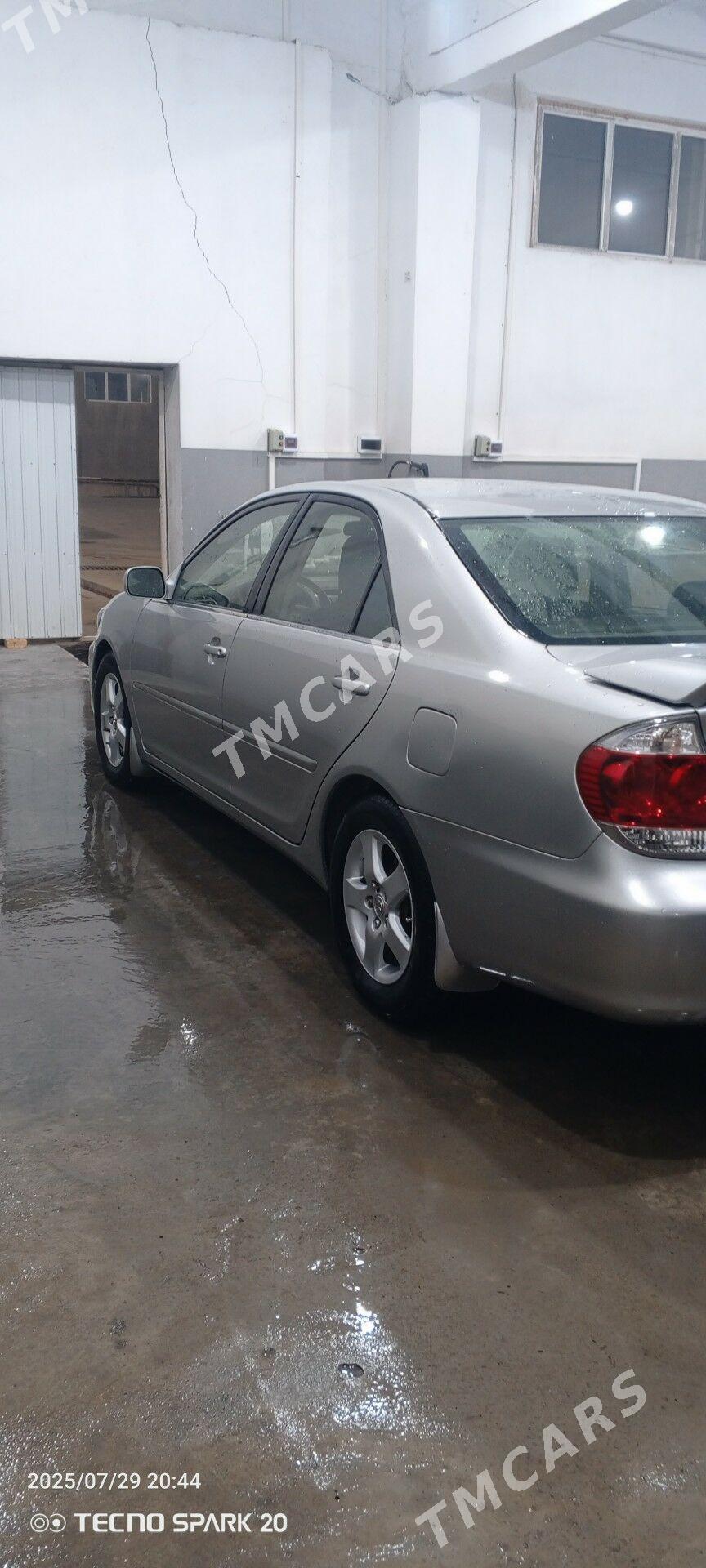 Toyota Camry 2002 - 175 000 TMT - Mary - img 3