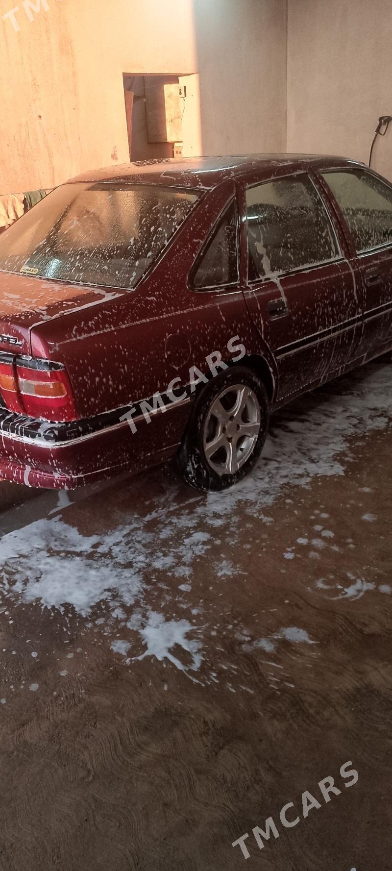 Opel Vectra 1992 - 27 000 TMT - Гурбансолтан Едже - img 3