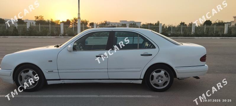 Mercedes-Benz E320 1999 - 85 000 TMT - Балканабат - img 3