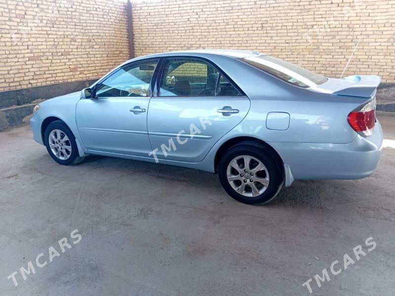 Toyota Camry 2005 - 175 000 TMT - Газаджак - img 4