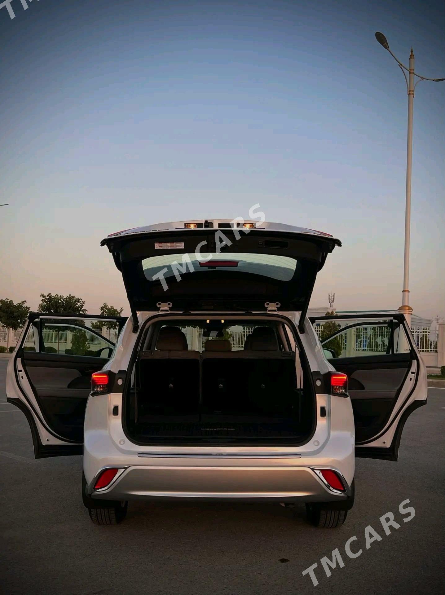 Toyota Highlander 2020 - 500 000 TMT - Türkmengala - img 6