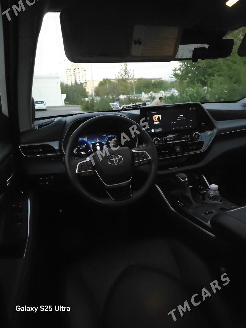 Toyota Highlander 2023 - 730 000 TMT - Aşgabat - img 7