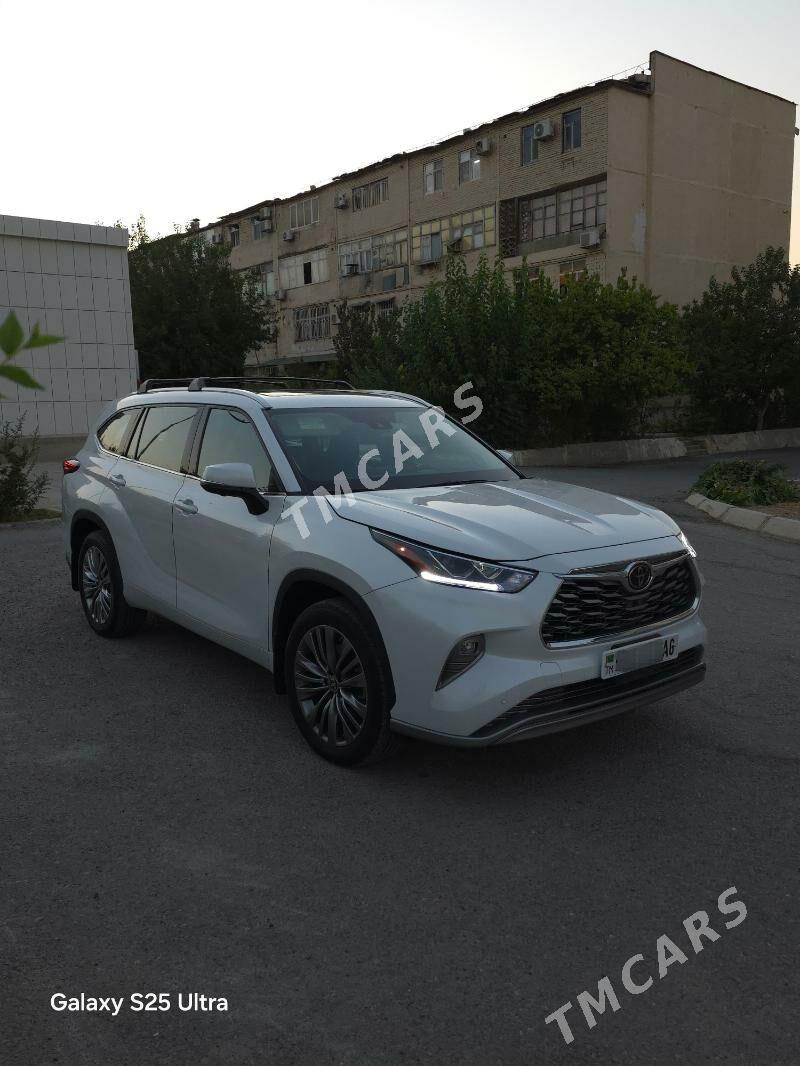 Toyota Highlander 2023 - 730 000 TMT - Aşgabat - img 5