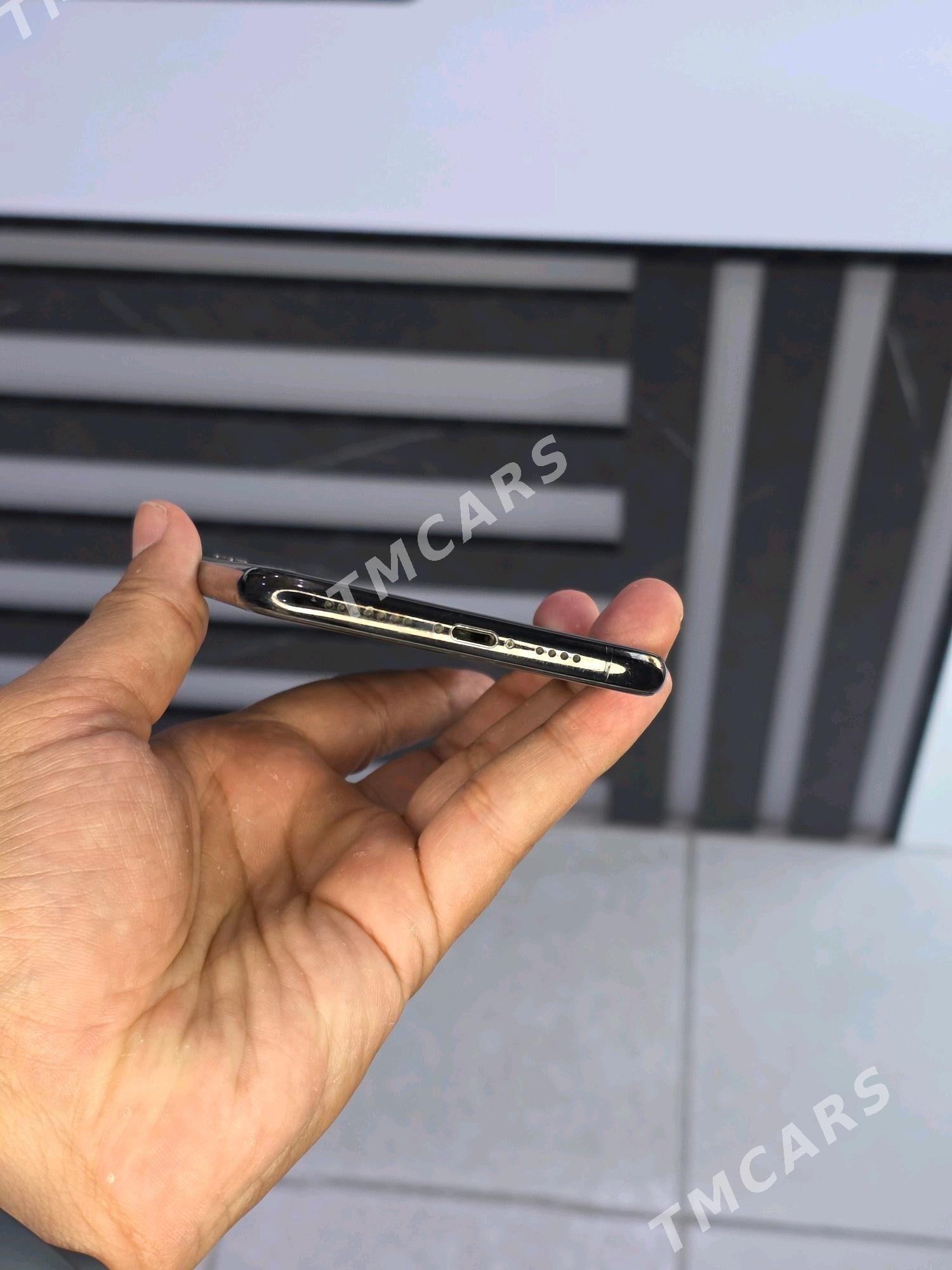 iPhone 11Pro Max  64gb - Mary - img 2