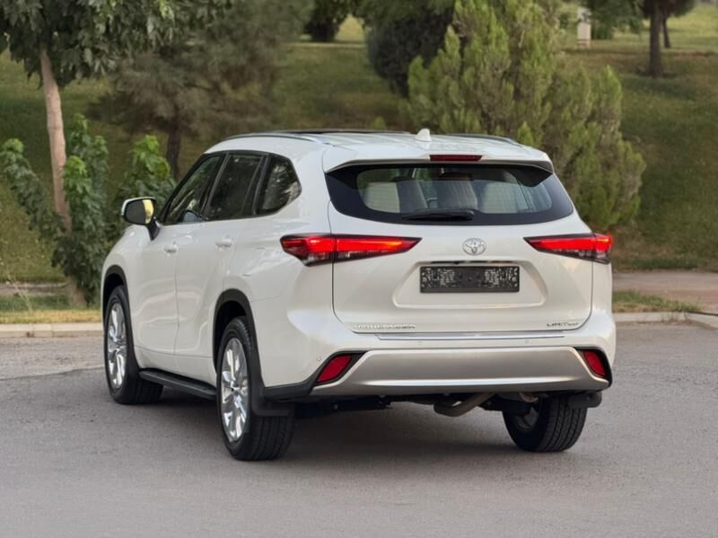 Toyota Highlander 2021 - 687 000 TMT - Aşgabat - img 2