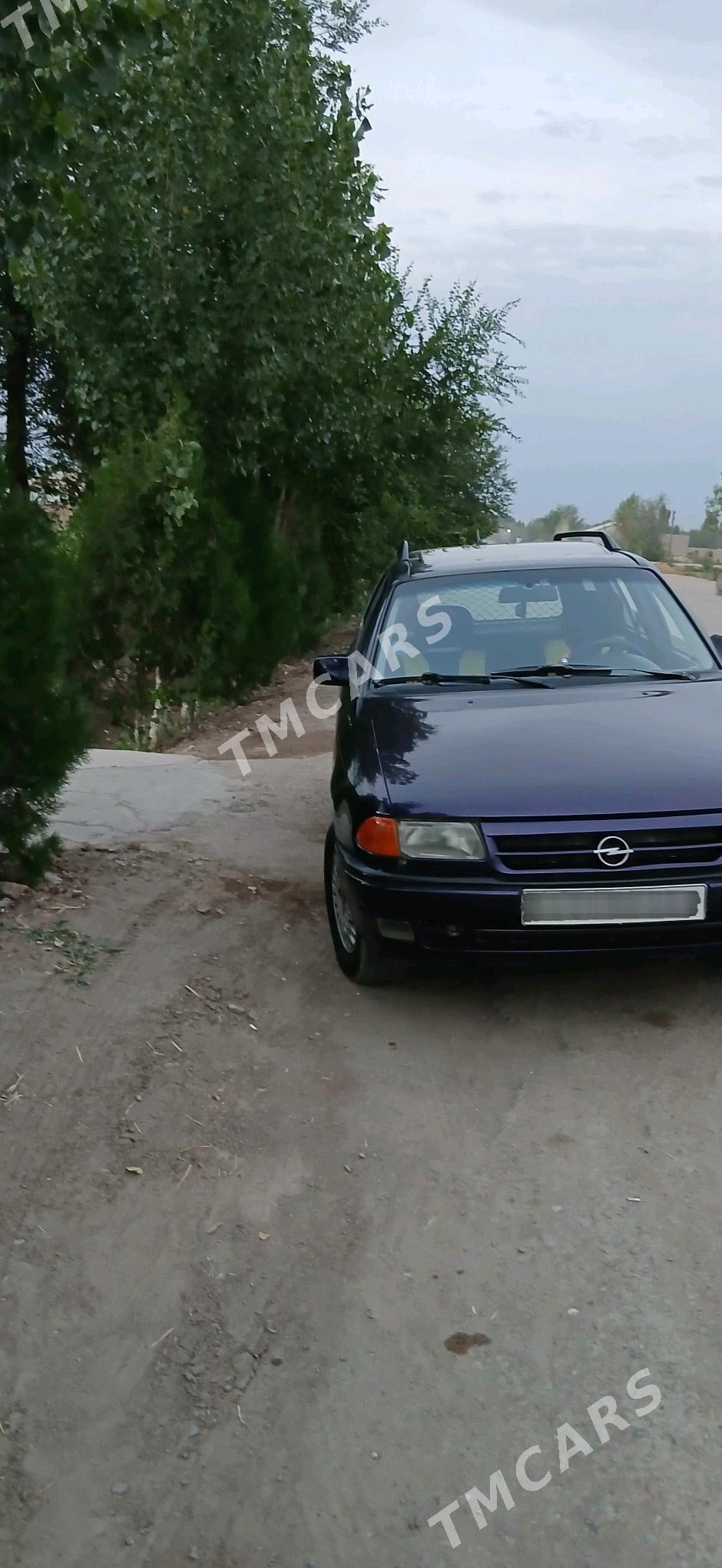 Opel Astra 1994 - 40 000 TMT - Дашогуз - img 3