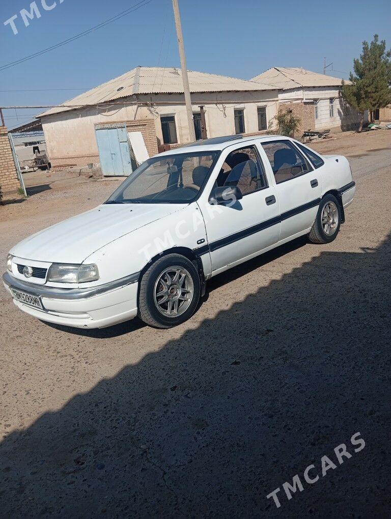 Opel Vectra 1992 - 25 000 TMT - Mary - img 5
