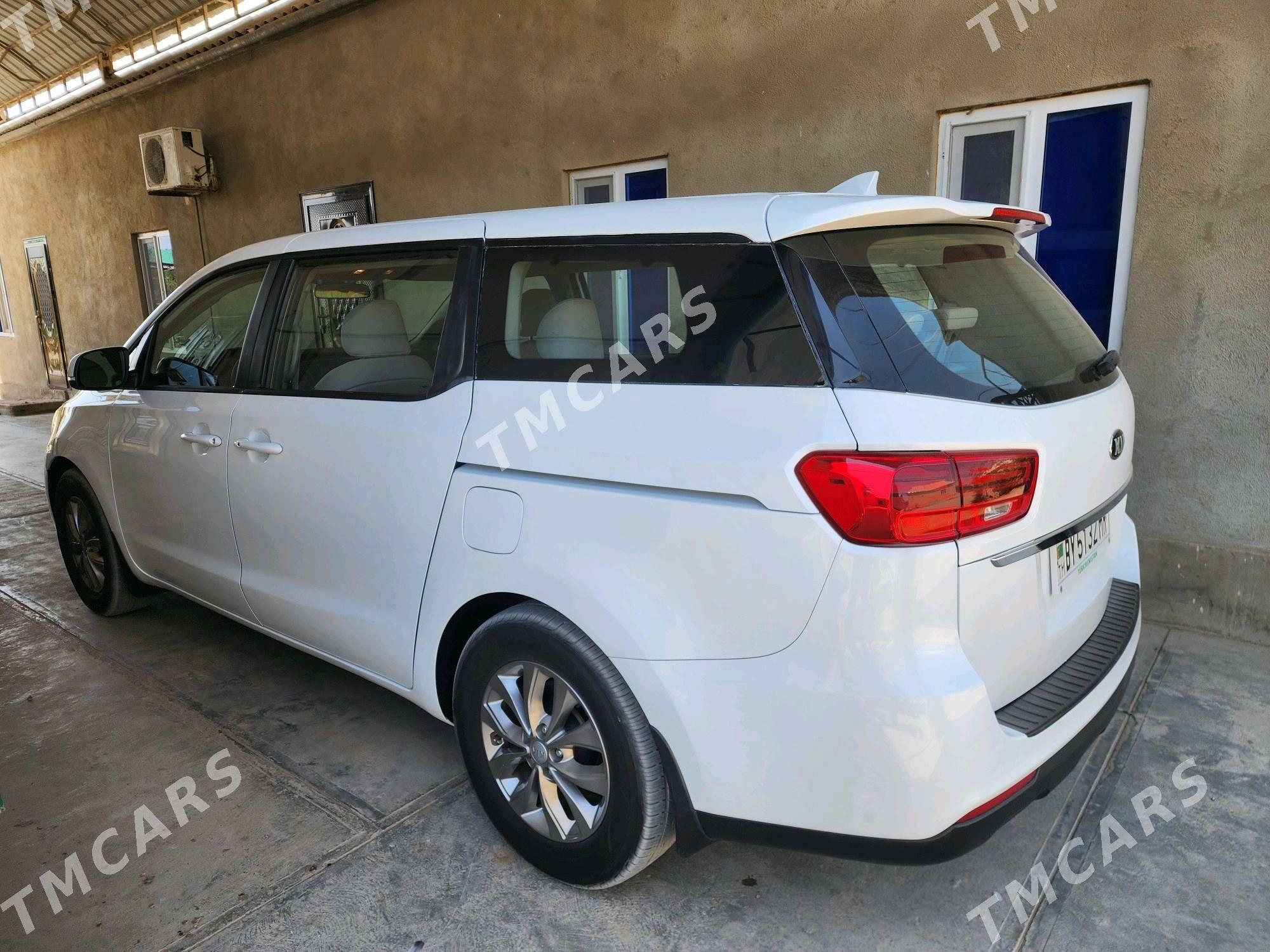 Kia Sedona 2020 - 310 000 TMT - Sakarçäge - img 3