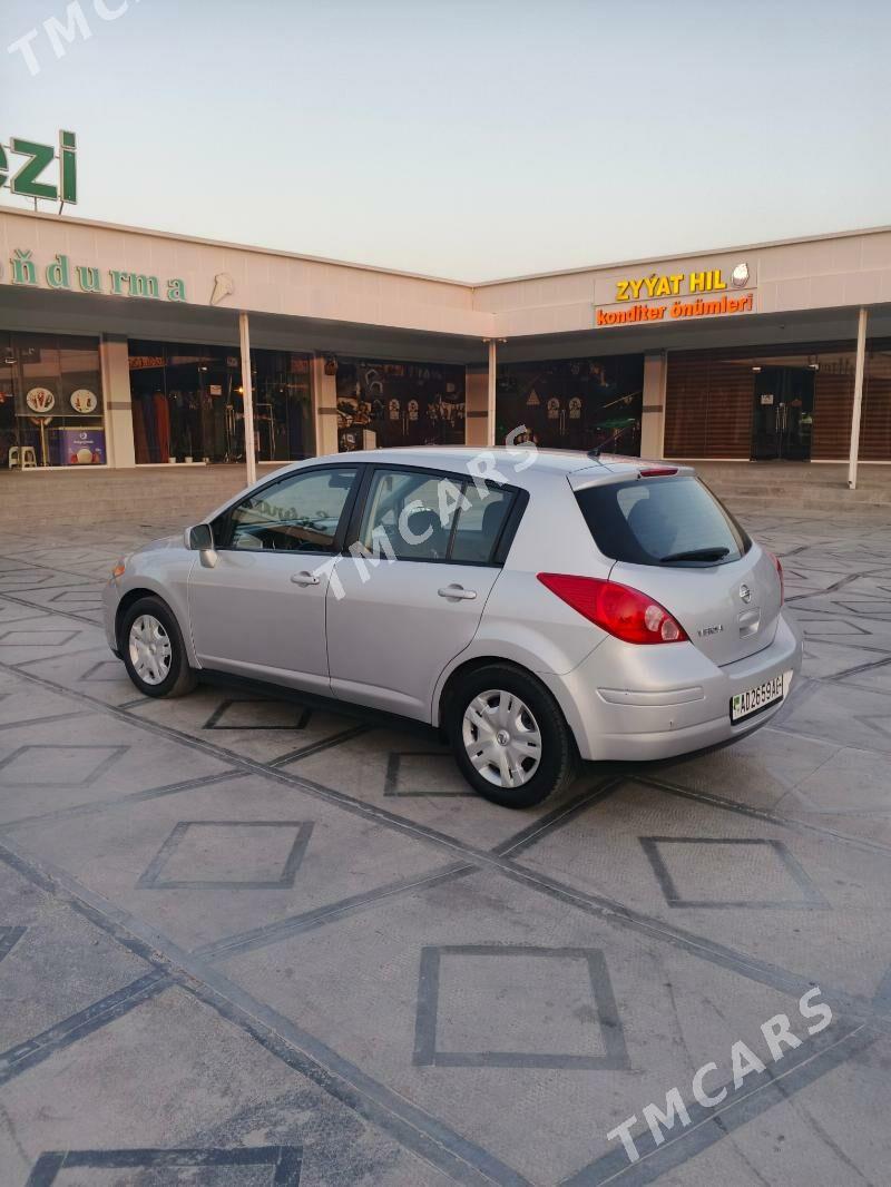 Nissan Versa 2011 - 128 000 TMT - Ашхабад - img 2