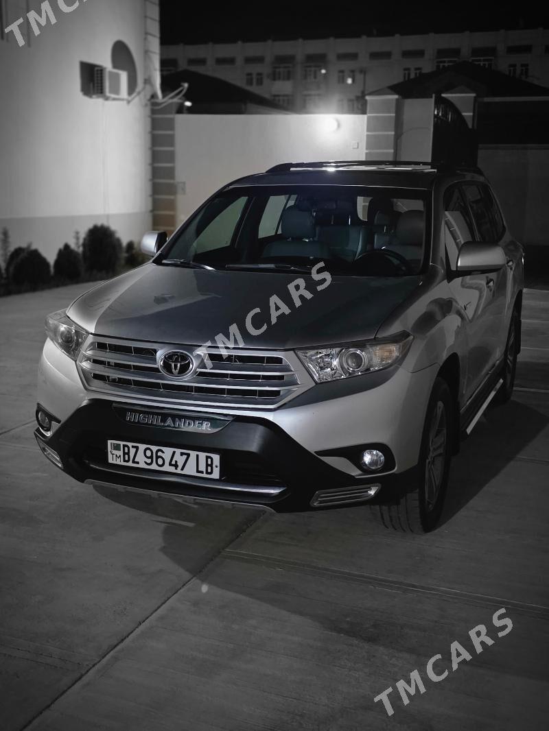 Toyota Highlander 2010 - 320 000 TMT - Türkmenabat - img 3
