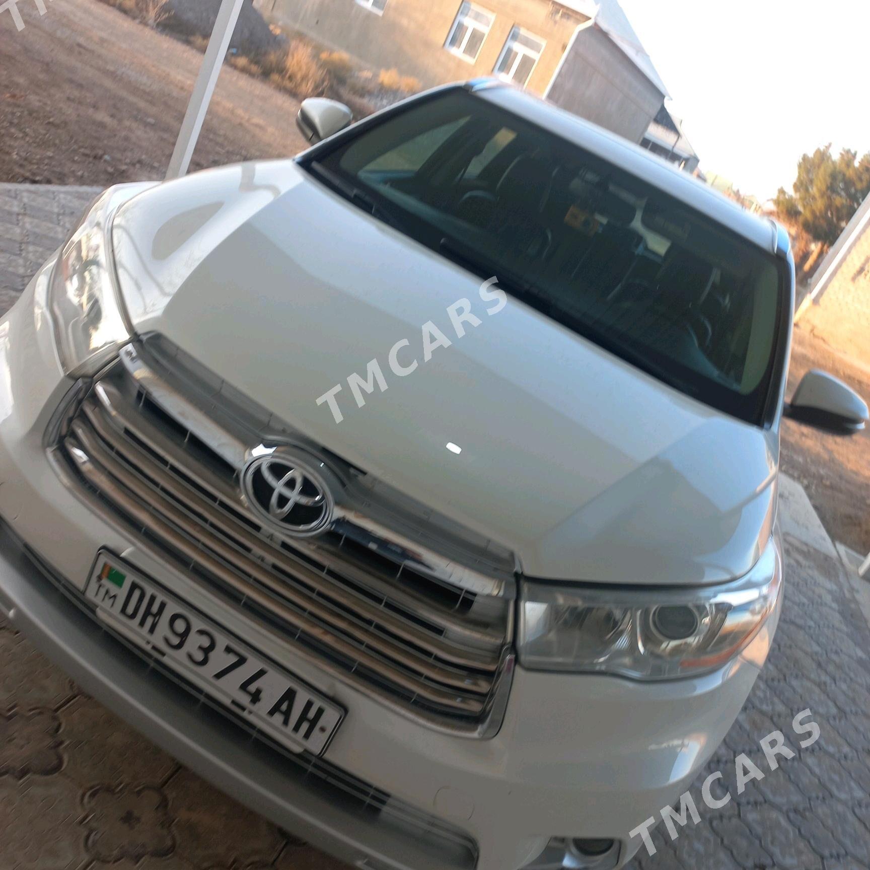 Toyota Highlander 2015 - 450 000 TMT - Boldumsaz - img 5