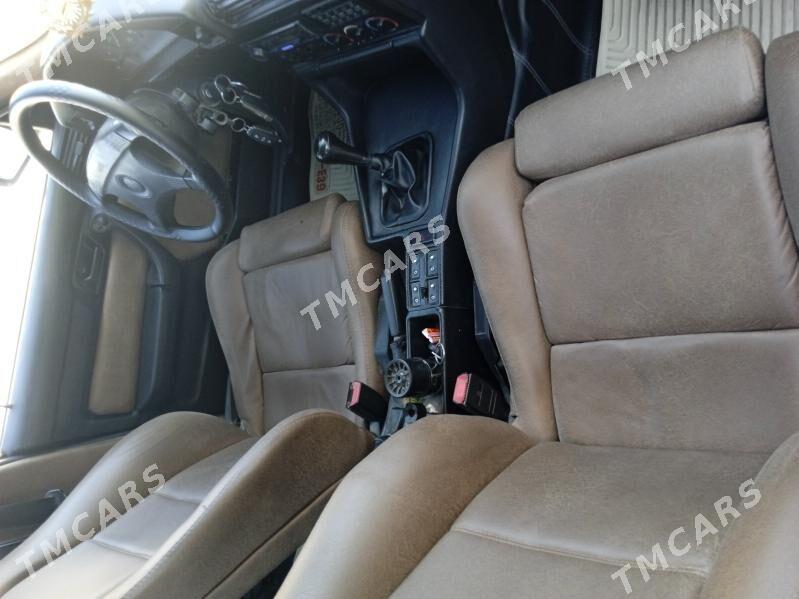 BMW 525 1990 - 65 000 TMT - Mary - img 10