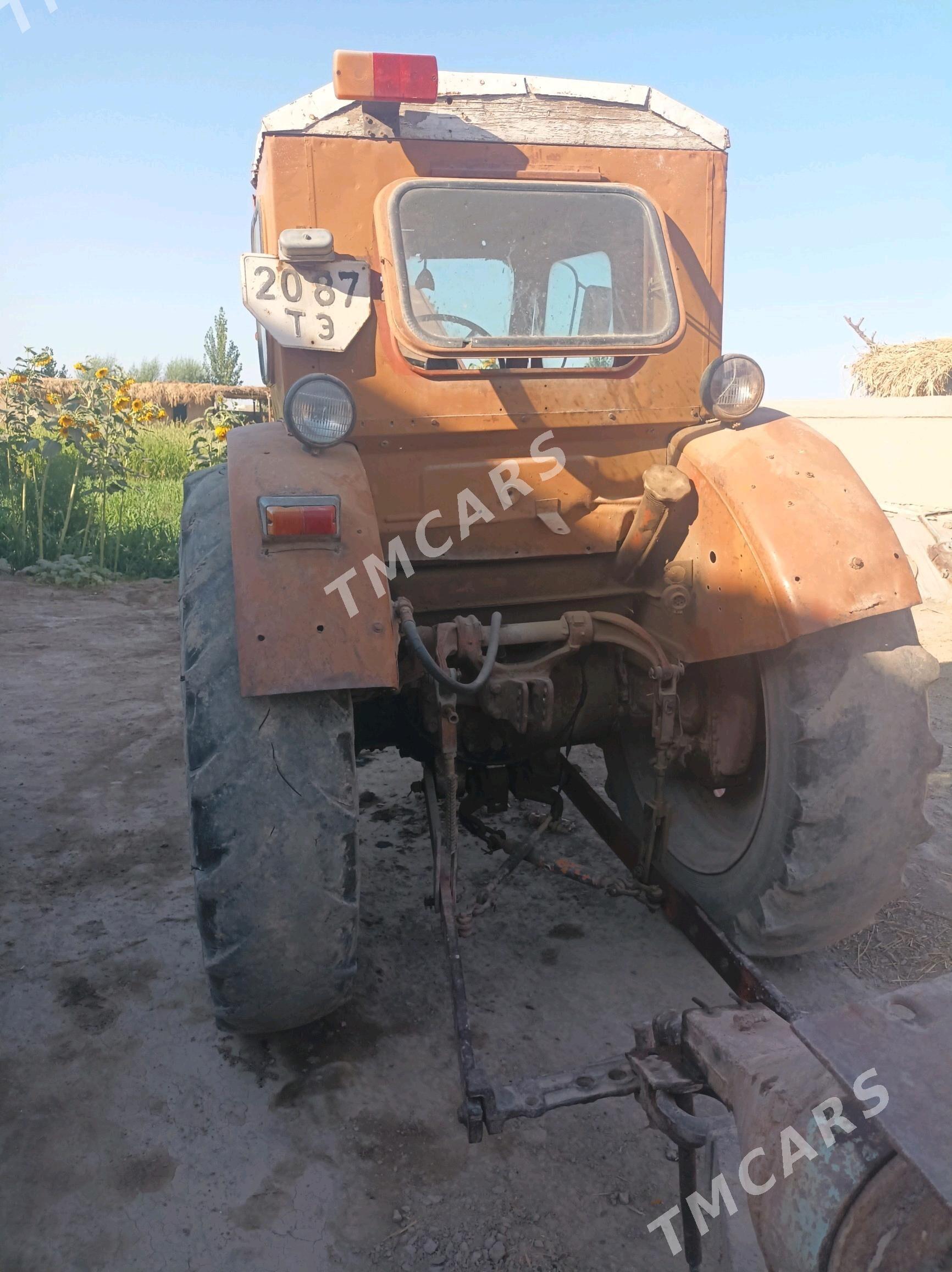 JCB 3CX Pothole Master 1990 - 34 000 TMT - Шабатский этрап - img 4