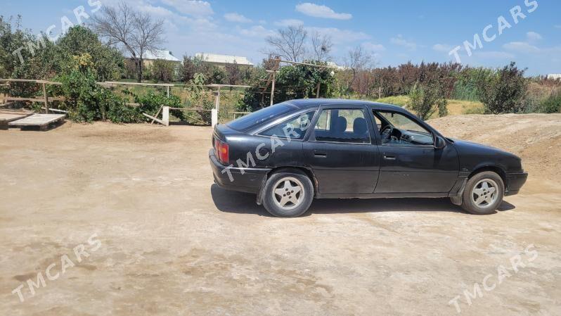 Opel Vectra 1989 - 20 000 TMT - Mary - img 3