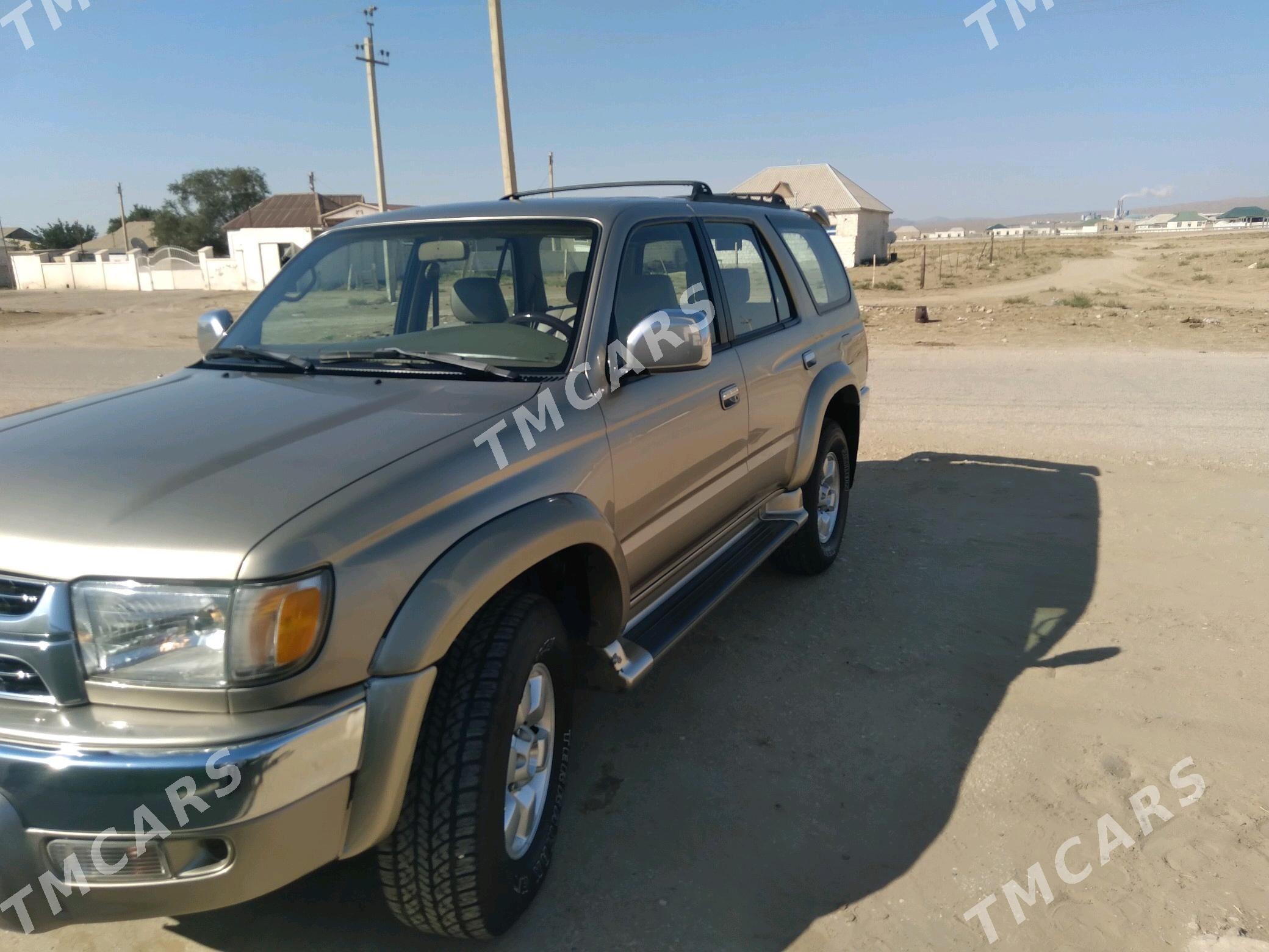 Toyota 4Runner 2001 - 185 000 TMT - Jebel - img 2
