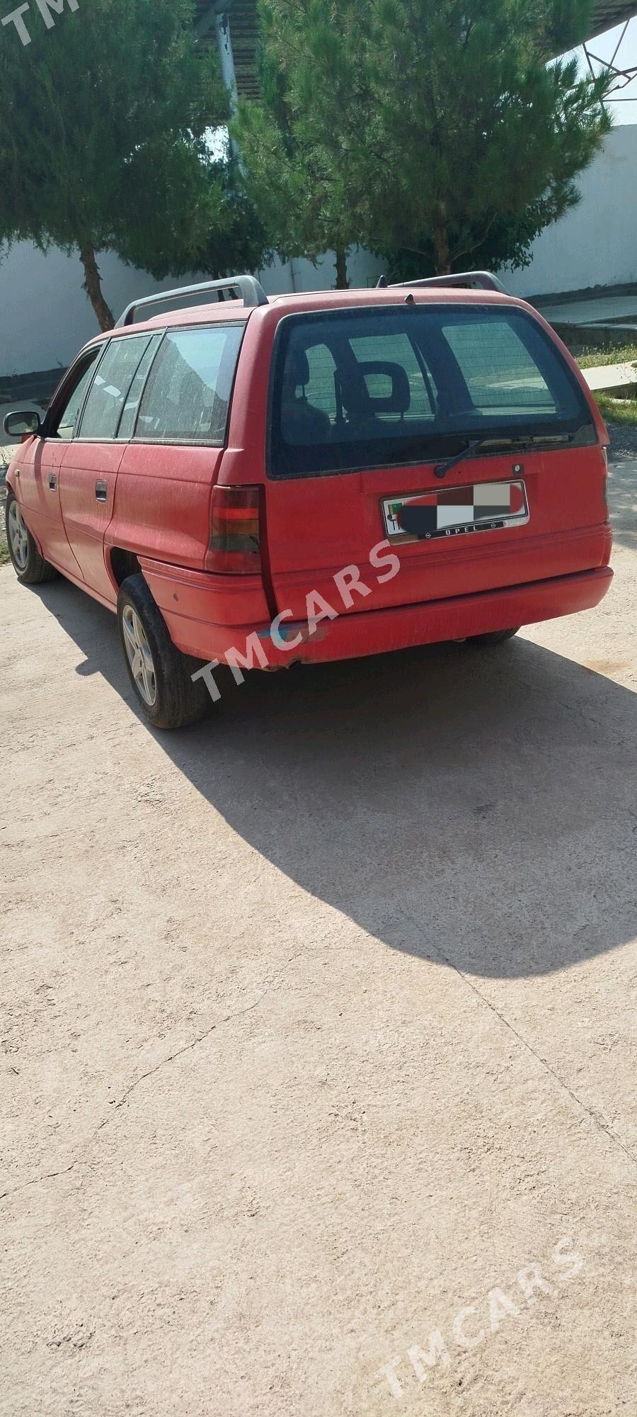 Opel Astra 1995 - 16 000 TMT - Махтумкули - img 3