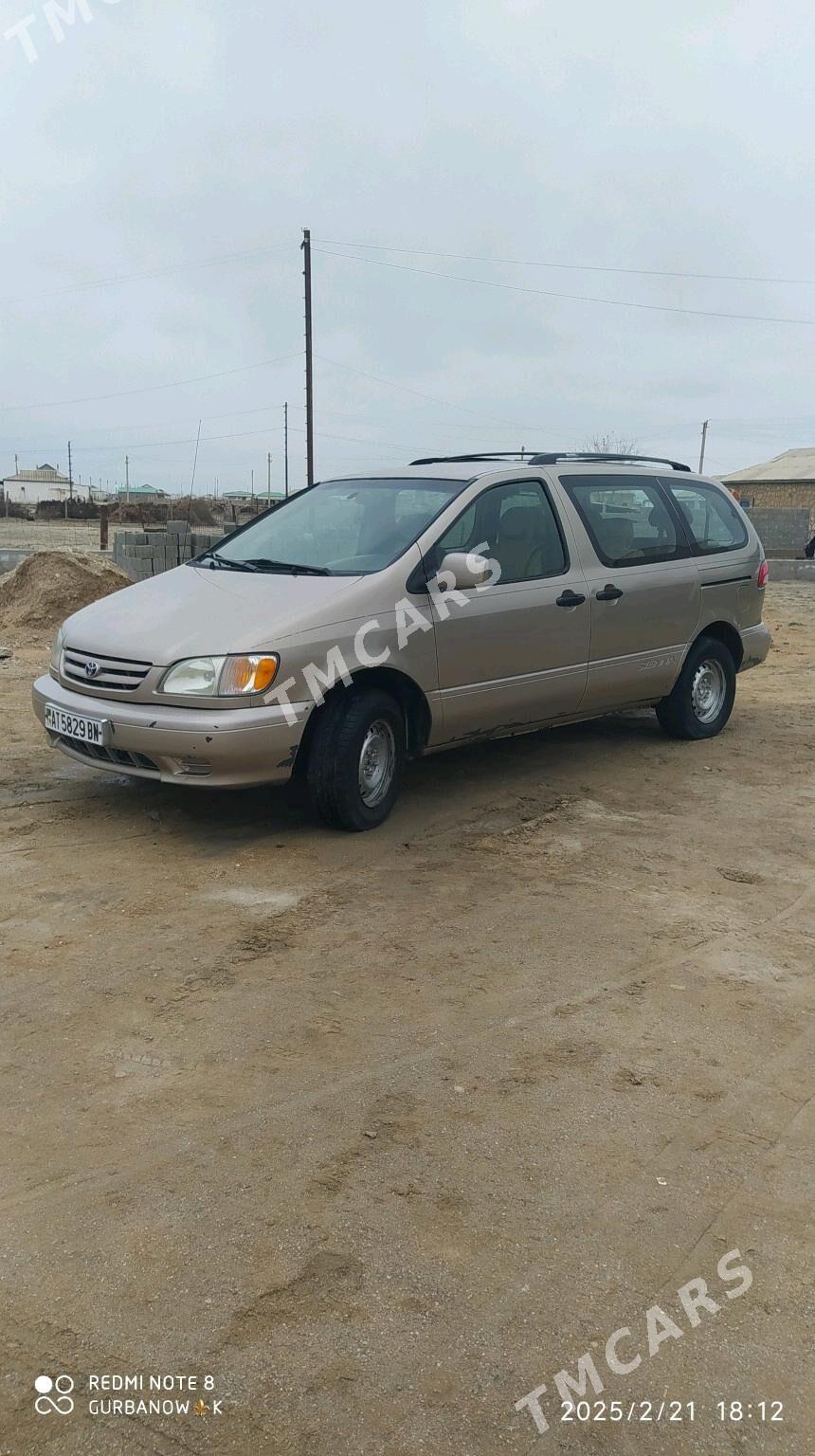Toyota Sienna 2002 - 155 000 TMT - Esenguly - img 2