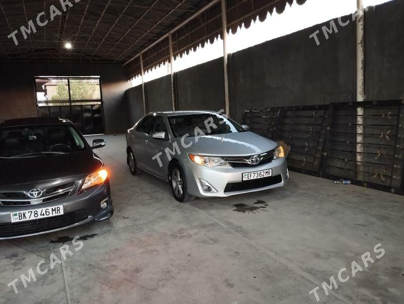 Toyota Camry 2012 - 200 000 TMT - Baýramaly - img 2