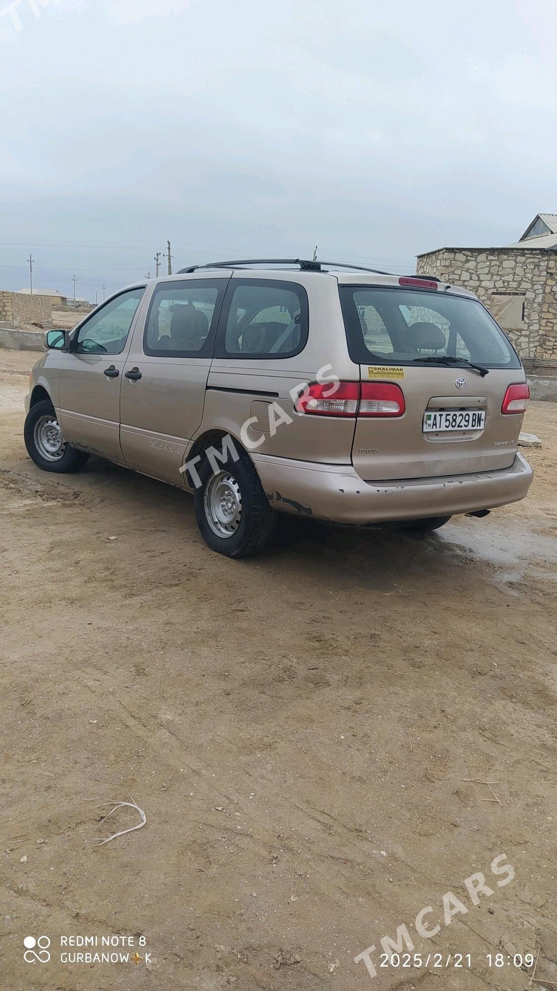 Toyota Sienna 2002 - 155 000 TMT - Esenguly - img 8