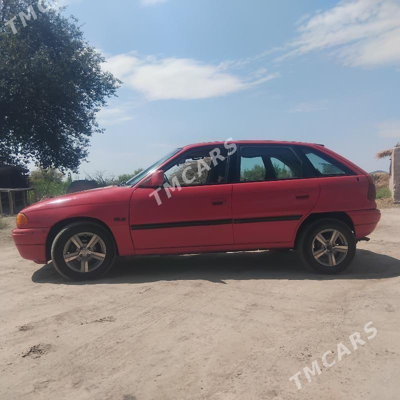 Opel Astra 1992 - 35 000 TMT - Губадаг - img 2